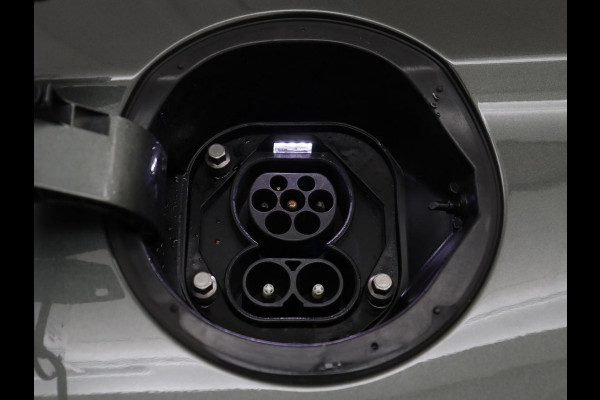 Hyundai IONIQ Comfort EV 38 kWh | SOH 100% | Stoelverwarming | Adaptive cruise | Warmtepomp | Carplay | Camera | Full LED | Keyless | Navigatie | Infinity Sound