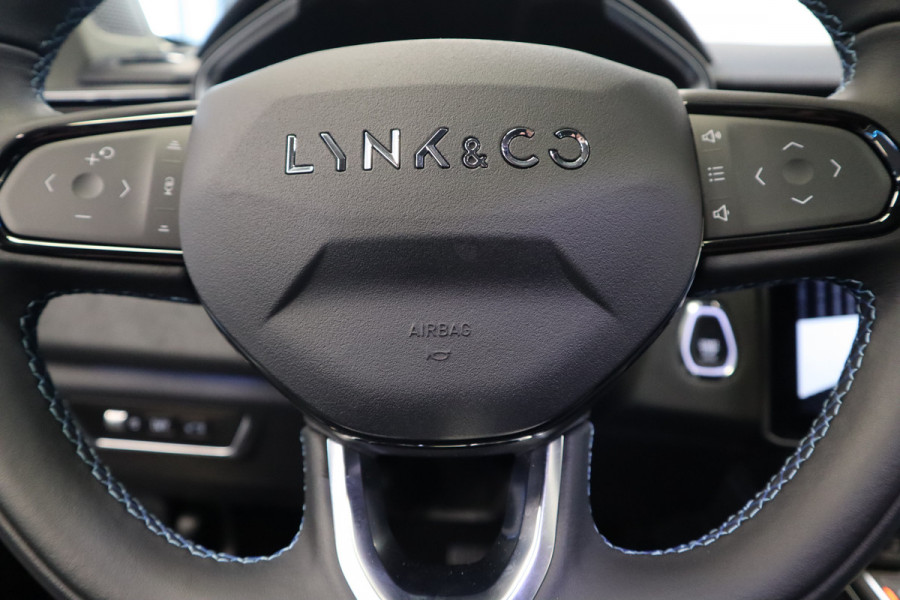 Lynk & Co 01 1.5 360 Camera 24 maanden garantie mogelijk (*vraag naar de voorwaarden)