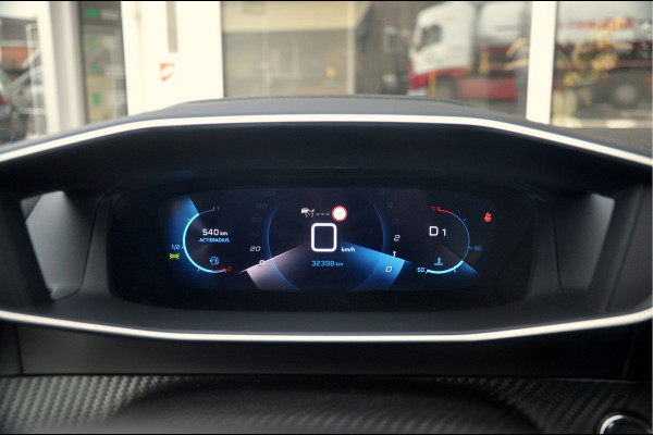 Peugeot 2008 1.2 PureTech 130 PK Allure Pack Automaat | Zeer nette staat! | Camera | DAB+