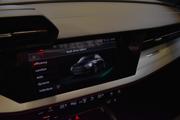 Audi A3 Sportback 45 TFSI e S-edition Competition PANODAK B&O MATRIX VIRTUAL COCKPIT VOL!