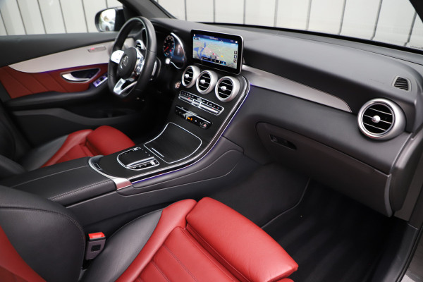 Mercedes-Benz GLC Coupé 300e AMG 4-Matic | 320PK | Schuifdak | Burmester | Keyless-go | Sfeerverlichting | Multibeam | Stoelverw. | NL-Auto | 2021