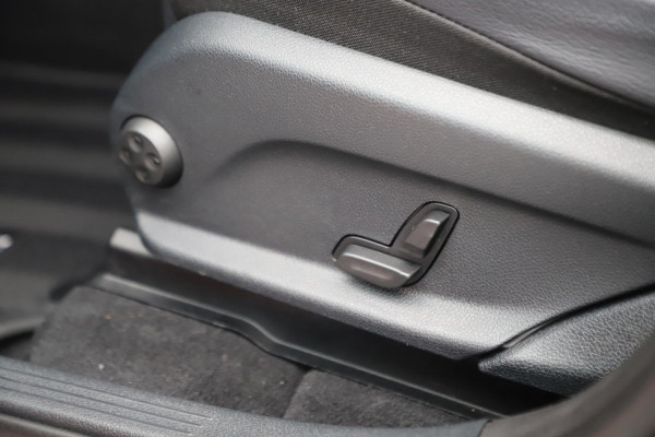 Mercedes-Benz GLC Coupé 300e AMG 4-Matic | 320PK | Schuifdak | Burmester | Keyless-go | Sfeerverlichting | Multibeam | Stoelverw. | NL-Auto | 2021