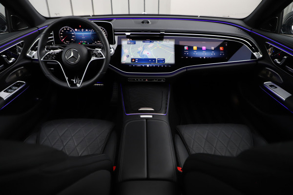 Mercedes-Benz E-Klasse 300e Exclusive Line | 313PK | Hyperscreen | Massage | Achterasbesturing | Luchtvering | Head-up | Burmester 4D | Digital-light |