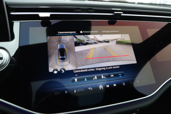 Mercedes-Benz E-Klasse 300e Exclusive Line | 313PK | Hyperscreen | Massage | Achterasbesturing | Luchtvering | Head-up | Burmester 4D | Digital-light |