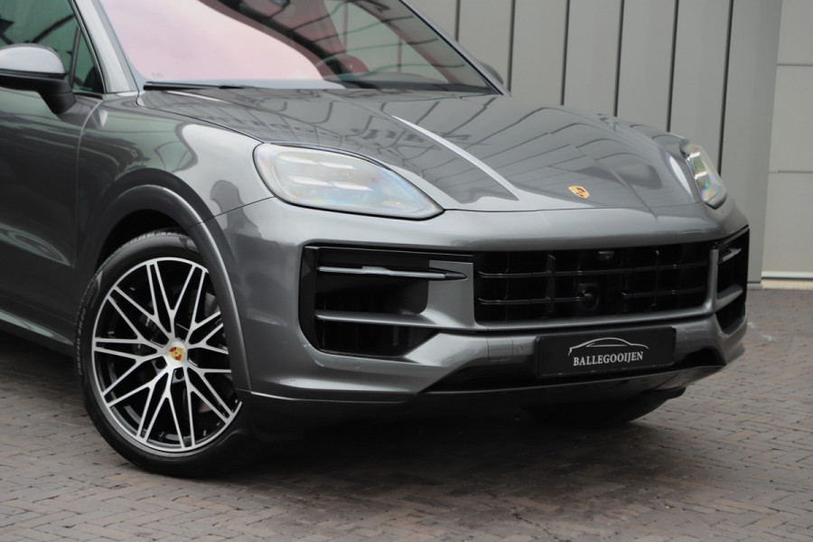 Porsche Cayenne Coupé 3.0 E-Hybrid | 470PK | Achterasbesturing | Sport-design | Luchtvering | Sport-chrono | Matrix-led | Sfeerverlichting | NL-Auto |