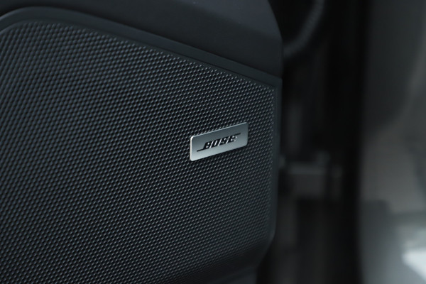 Porsche Cayenne Coupé 3.0 E-Hybrid | 470PK | Achterasbesturing | Sport-design | Luchtvering | Sport-chrono | Matrix-led | Sfeerverlichting | NL-Auto |