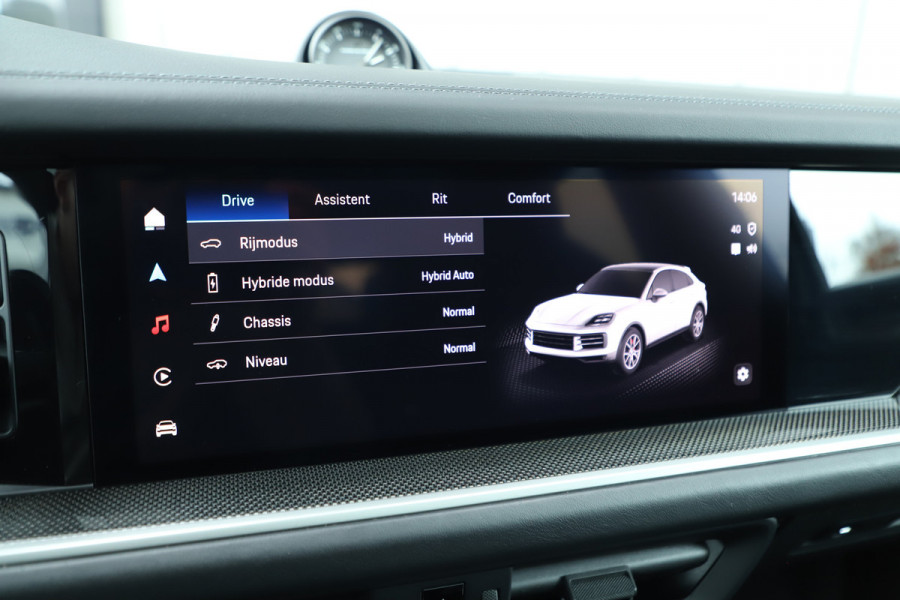 Porsche Cayenne Coupé 3.0 E-Hybrid | 470PK | Achterasbesturing | Sport-design | Luchtvering | Sport-chrono | Matrix-led | Sfeerverlichting | NL-Auto |