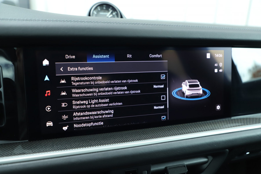 Porsche Cayenne Coupé 3.0 E-Hybrid | 470PK | Achterasbesturing | Sport-design | Luchtvering | Sport-chrono | Matrix-led | Sfeerverlichting | NL-Auto |