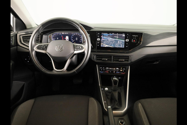 Volkswagen Polo 1.0 TSI Life Business 95 pk Automaat (DSG) | Verlengde garantie | Navigatie | Parkeersensoren | Achteruitrijcamera | Adaptieve cruise control | Stoelverwarming |