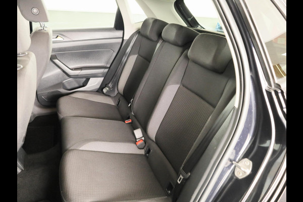 Volkswagen Polo 1.0 TSI Life Business 95 pk Automaat (DSG) | Verlengde garantie | Navigatie | Parkeersensoren | Achteruitrijcamera | Adaptieve cruise control | Stoelverwarming |