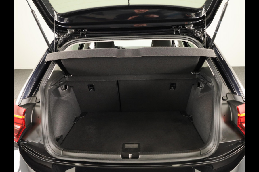 Volkswagen Polo 1.0 TSI Life Business 95 pk Automaat (DSG) | Verlengde garantie | Navigatie | Parkeersensoren | Achteruitrijcamera | Adaptieve cruise control | Stoelverwarming |