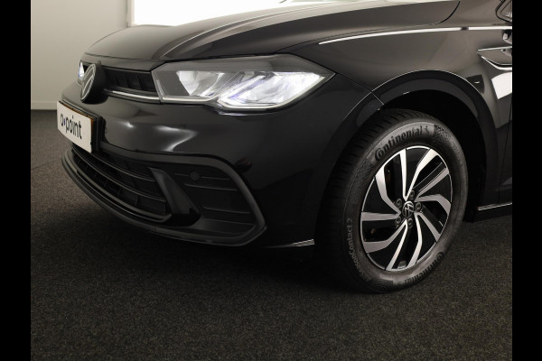 Volkswagen Polo 1.0 TSI Life Business 95 pk Automaat (DSG) | Verlengde garantie | Navigatie | Parkeersensoren | Achteruitrijcamera | Adaptieve cruise control | Stoelverwarming |