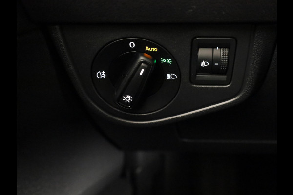 Volkswagen Polo 1.0 TSI Life Business 95 pk Automaat (DSG) | Verlengde garantie | Navigatie | Parkeersensoren | Achteruitrijcamera | Adaptieve cruise control | Stoelverwarming |