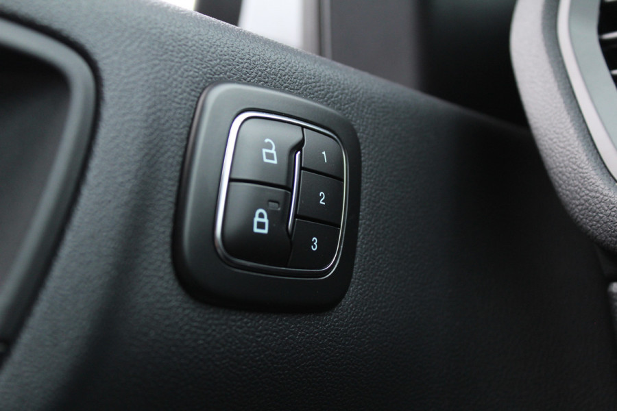 Ford Kuga 2.5 PHEV ST-Line X Nieuw 2026 | Nieuw | AGR | Adaptieve Cruise | Navigatie | Led | Winterpack