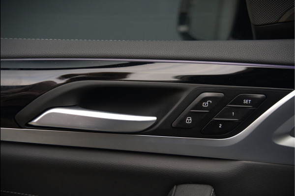 BMW iX3 High Executive 80 kWh | Panoramadak | Keyless | Stoelverwarming | Harman Kardon | Memory Seat | Head-Up Display | 360 Camera | Adaptief Onderstel | Trekhaak | Adaptive LED | Elektrische Stoelen | Apple Carplay |