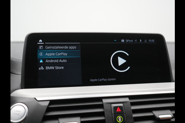 BMW X3 xDrive30e M Sport Plug In Hybrid 293pk Dealer O.H. PHEV | Trekhaak Af Fabriek | Head Up | 360 Camera | Adaptief Onderstel | Lederen Sportstoelen & Stuur Verwarmd | Sfeerverlichting | Keyless | Blis | Navigatie | DAB | Virtual |