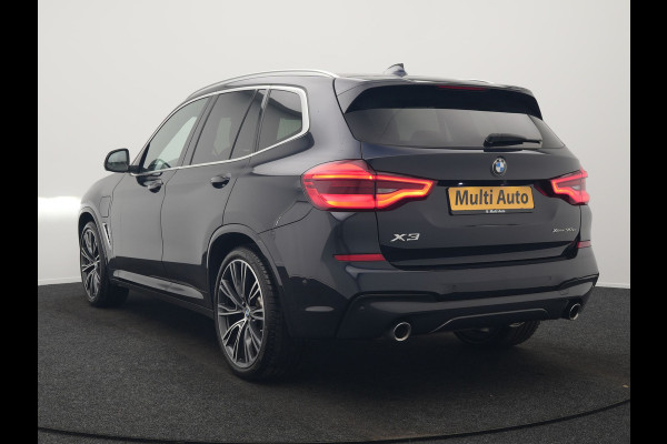 BMW X3 xDrive30e M Sport Plug In Hybrid 293pk Dealer O.H. PHEV | Trekhaak Af Fabriek | Head Up | 360 Camera | Adaptief Onderstel | Lederen Sportstoelen & Stuur Verwarmd | Sfeerverlichting | Keyless | Blis | Navigatie | DAB | Virtual |