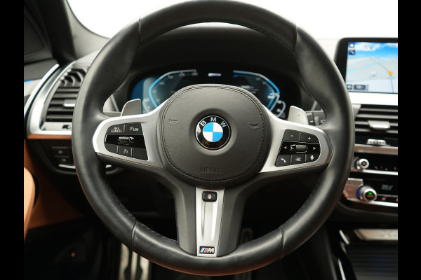 BMW X3 xDrive30e M Sport Plug In Hybrid 293pk Dealer O.H. PHEV | Trekhaak Af Fabriek | Head Up | 360 Camera | Adaptief Onderstel | Lederen Sportstoelen & Stuur Verwarmd | Sfeerverlichting | Keyless | Blis | Navigatie | DAB | Virtual |