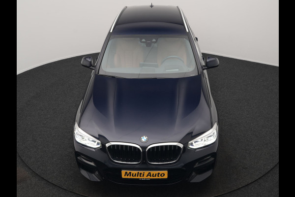 BMW X3 xDrive30e M Sport Plug In Hybrid 293pk Dealer O.H. PHEV | Trekhaak Af Fabriek | Head Up | 360 Camera | Adaptief Onderstel | Lederen Sportstoelen & Stuur Verwarmd | Sfeerverlichting | Keyless | Blis | Navigatie | DAB | Virtual |