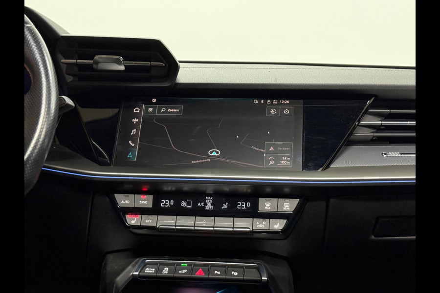 Audi A3 Sportback 40 TFSIe S-line Competition | Black Pack | Full Option | PANO | Matrixx | Ambient | Business-pakket+ | AudiSound