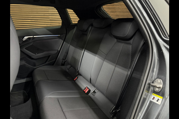 Audi A3 Sportback 40 TFSIe S-line Competition | Black Pack | Full Option | PANO | Matrixx | Ambient | Business-pakket+ | AudiSound