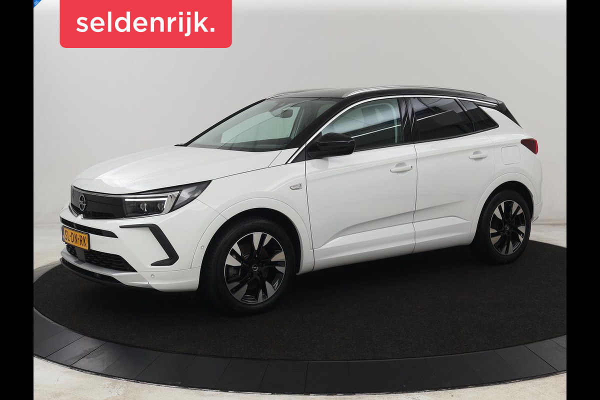 Opel Grandland 1.6 Turbo Plug-In Hybrid Ultimate | Leder/Alcantara | Trekhaak | Stoelverwarming | 360 Camera | Matrix LED | Carplay | Adaptive cruise | Keyless | Navigatie | Stuurverwarming | PHEV