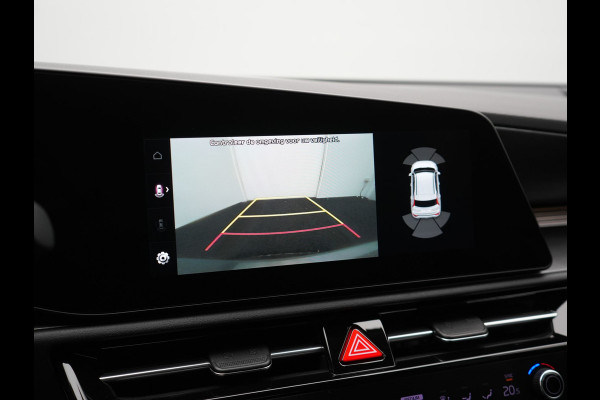Kia Niro 1.6 GDi DynamicLine Plug In Hybrid 184pk Dealer O.H PHEV | Trekhaak Afneembaar | Adaptive Cruise | Camera | Sportstoelen & Stuur Verwarmd | Keyless | Apple Carplay | Blis | Pilot Assist | Navigatie | Virtual | DAB |