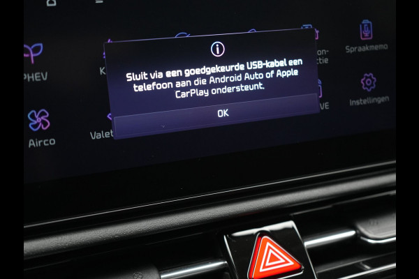 Kia Niro 1.6 GDi DynamicLine Plug In Hybrid 184pk Dealer O.H PHEV | Trekhaak Afneembaar | Adaptive Cruise | Camera | Sportstoelen & Stuur Verwarmd | Keyless | Apple Carplay | Blis | Pilot Assist | Navigatie | Virtual | DAB |