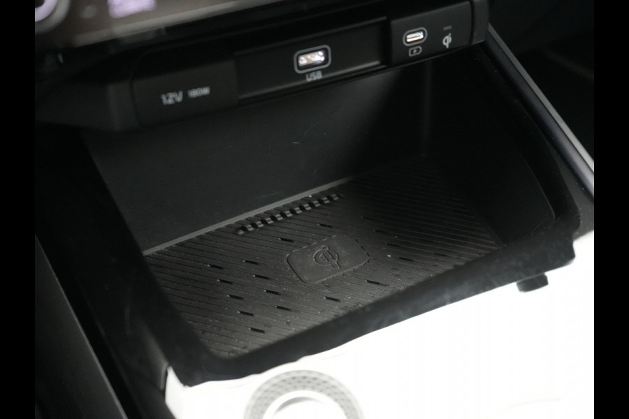 Kia Niro 1.6 GDi DynamicLine Plug In Hybrid 184pk Dealer O.H PHEV | Trekhaak Afneembaar | Adaptive Cruise | Camera | Sportstoelen & Stuur Verwarmd | Keyless | Apple Carplay | Blis | Pilot Assist | Navigatie | Virtual | DAB |