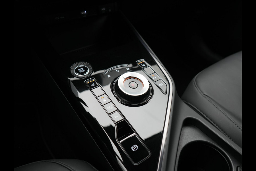 Kia Niro 1.6 GDi DynamicLine Plug In Hybrid 184pk Dealer O.H PHEV | Trekhaak Afneembaar | Adaptive Cruise | Camera | Sportstoelen & Stuur Verwarmd | Keyless | Apple Carplay | Blis | Pilot Assist | Navigatie | Virtual | DAB |