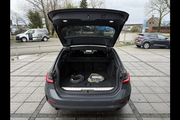 BMW 3 Serie Touring 320e Aut. Executive Ed. Plus | SoH 96% | Navi | Camera | Leder | Dravit Grau |