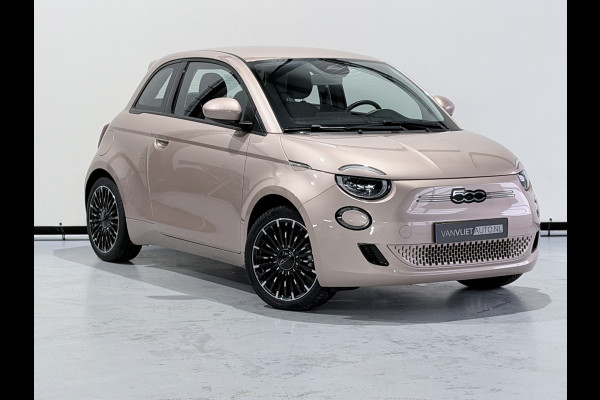 Fiat 500E Icon 42 kWh CAMERA 17 INCH VELGEN