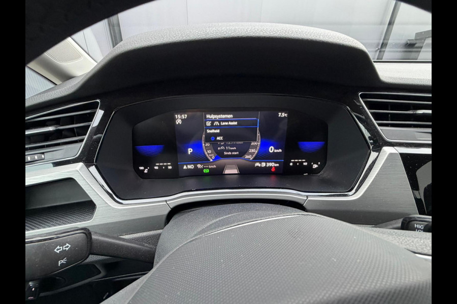 Volkswagen Touran 1.5 TSI DSG 150 pk Highline 5 persoons trekhaak LED