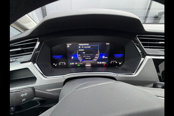 Volkswagen Touran 1.5 TSI DSG 150 pk Highline 5 persoons trekhaak LED