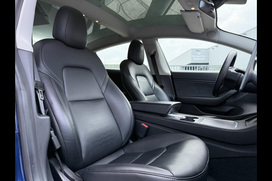 Tesla Model 3 Aut. Long Range Dual Motor AWD | SoH 86% | Trekhaak | Autopilot | Panorama | Leder | 19 Inch |