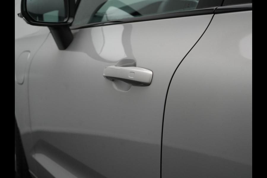 Volvo XC60 T6 AWD Plus Dark LONG RANGE Plug In Hybrid 350pk Dealer O.H PHEV | Panodak | Adaptive Cruise | 360 Camera | Lederen Sportstoelen Memory & Verwarmd | Keyless | Apple Carplay | Pilot Assist | Blis | Virtual | Google Maps | DAB |