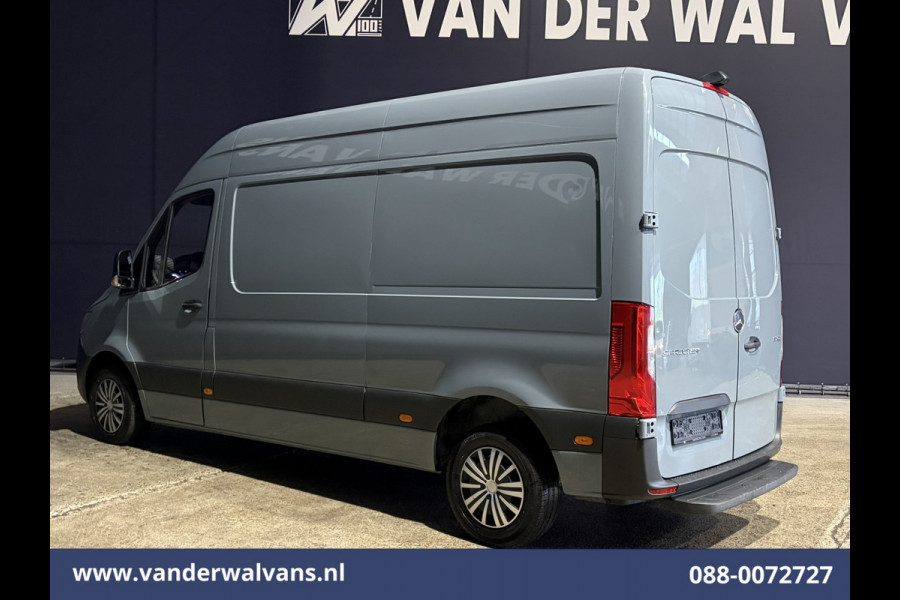 Mercedes-Benz Sprinter 211 CDI L2H2 Euro6 Airco | Camera | Navigatie | Apple Carplay | Android Auto Bijrijdersbank