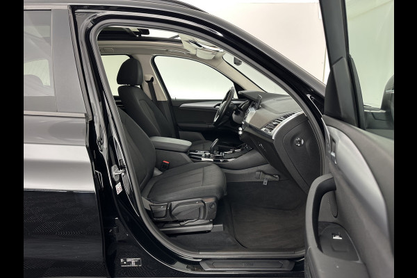 BMW X3 xDrive30e (INCL.BTW) *PANO | FULL-LED | NAVI-FULLMAP | COMFORT-SEATS | PRIVACY-GLASS | ECC | PDC | CRUISE | 18''ALU | TOWBAR*