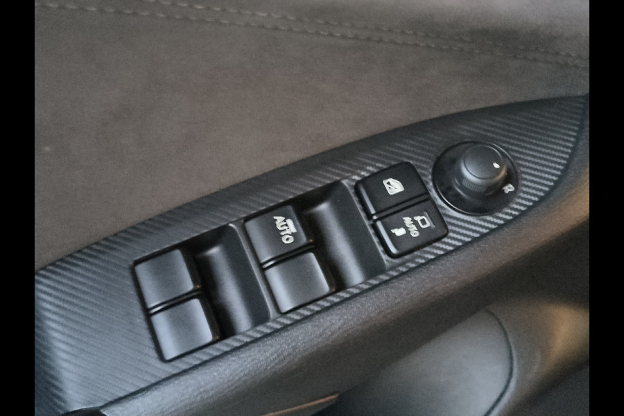 Mazda CX-3 2.0 SkyActiv-G 120 GT-M AUTOMAAT Rijklaar + 12 maanden Bovag-garantie Henk Jongen Auto's in Helmond,  al 50 jaar service zoals 't hoort!