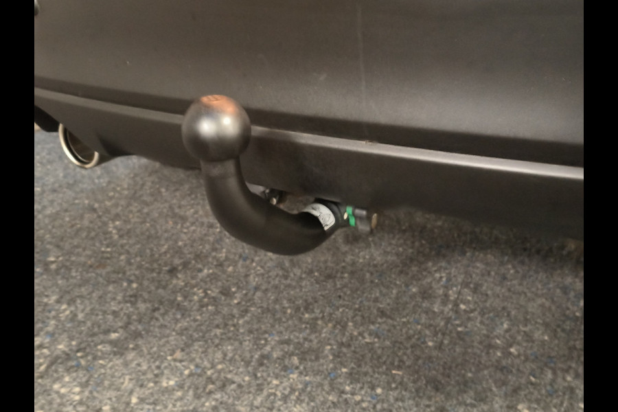 Mazda CX-3 2.0 SkyActiv-G 120 GT-M AUTOMAAT Rijklaar + 12 maanden Bovag-garantie Henk Jongen Auto's in Helmond,  al 50 jaar service zoals 't hoort!