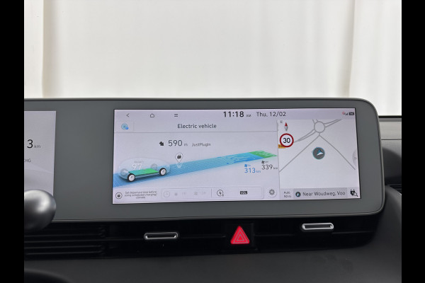 Hyundai IONIQ 5 Connect+ 73kWh INCL-BTW) Aut *HEATPUMP | LEATHER-FABRIC | BOSE-AUDIO | FULL-LED | DIGI-COCKPIT | AMBIENTLIGHT | DAB | SHIFTPADDLES | HEAD-UP | NAVI-FULLMAP | KEYLESS | CAMERA | HEATED-COMFORTSEATS | TOWBAR