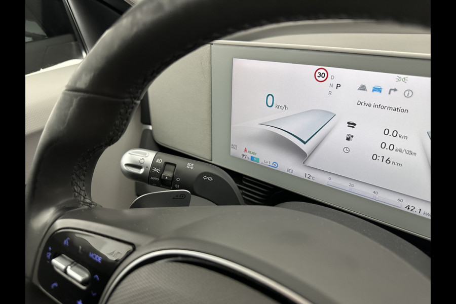 Hyundai IONIQ 5 Connect+ 73kWh INCL-BTW) Aut *HEATPUMP | LEATHER-FABRIC | BOSE-AUDIO | FULL-LED | DIGI-COCKPIT | AMBIENTLIGHT | DAB | SHIFTPADDLES | HEAD-UP | NAVI-FULLMAP | KEYLESS | CAMERA | HEATED-COMFORTSEATS | TOWBAR