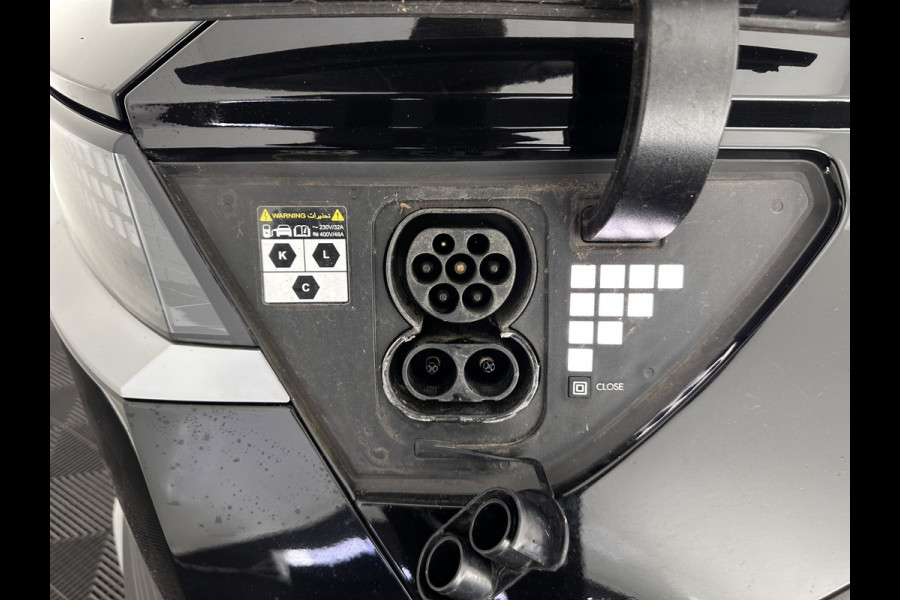 Hyundai IONIQ 5 Connect+ 73kWh INCL-BTW) Aut *HEATPUMP | LEATHER-FABRIC | BOSE-AUDIO | FULL-LED | DIGI-COCKPIT | AMBIENTLIGHT | DAB | SHIFTPADDLES | HEAD-UP | NAVI-FULLMAP | KEYLESS | CAMERA | HEATED-COMFORTSEATS | TOWBAR