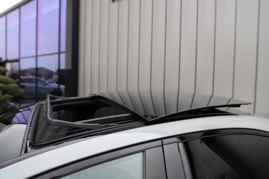 Mercedes-Benz E-Klasse AMG 53 4MATIC+ | 612PK | Achterasbesturing | Hyperscreen | Schaalstoelen | Head-up | Burmester 4D | Keyless-go | Air-balance | 2