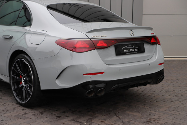 Mercedes-Benz E-Klasse AMG 53 4MATIC+ | 612PK | Achterasbesturing | Hyperscreen | Schaalstoelen | Head-up | Burmester 4D | Keyless-go | Air-balance | 2
