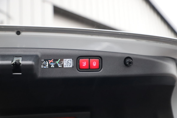 Mercedes-Benz E-Klasse AMG 53 4MATIC+ | 612PK | Achterasbesturing | Hyperscreen | Schaalstoelen | Head-up | Burmester 4D | Keyless-go | Air-balance | 2