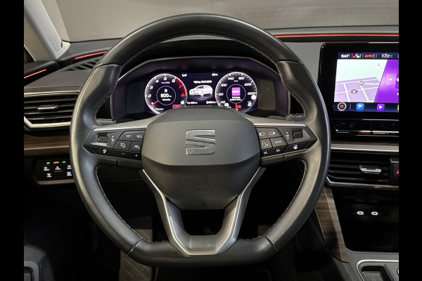 Seat Leon 1.5 eTSI Style Business Intense | Camera | Apple Carplay | Keyless