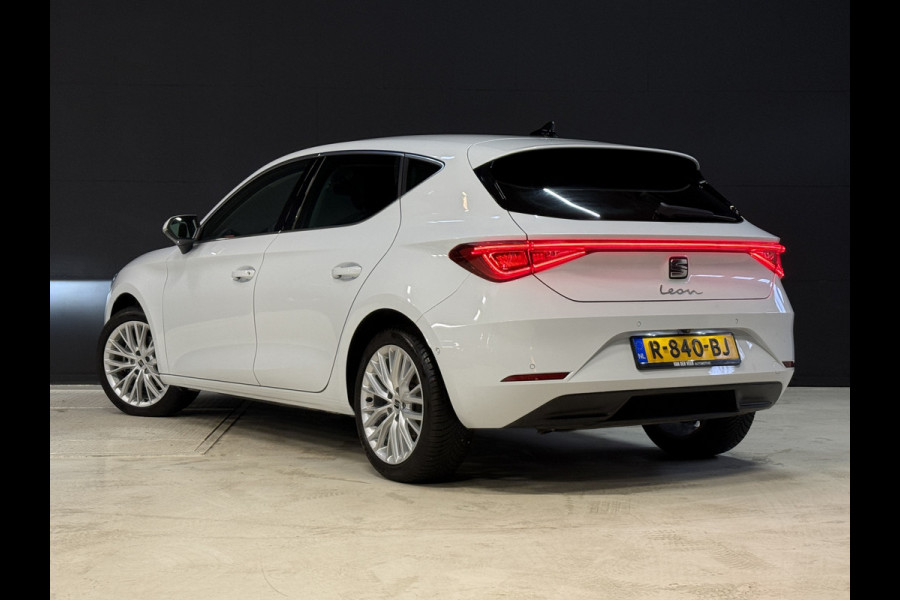 Seat Leon 1.5 eTSI Style Business Intense | Camera | Apple Carplay | Keyless