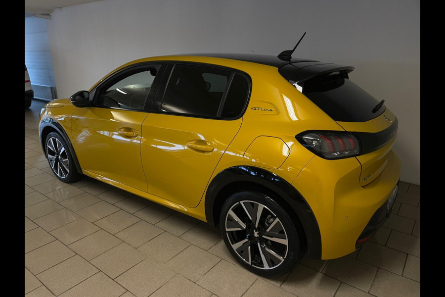 Peugeot 208 1.2 PureTech GT Pack AIRCO NAVI CRUISE ELEK RAMEN CENT VERG VELGEN PRIVACYGLAS