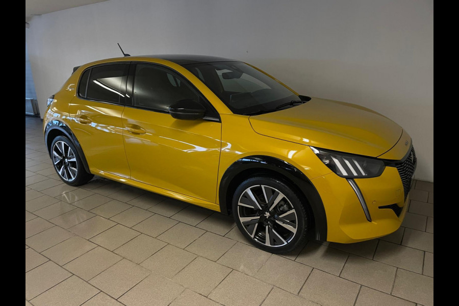 Peugeot 208 1.2 PureTech GT Pack AIRCO NAVI CRUISE ELEK RAMEN CENT VERG VELGEN PRIVACYGLAS